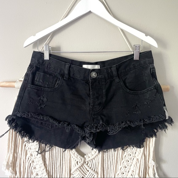 One Teaspoon Bonitas Distressed Black Denim Shorts - Picture 3 of 6